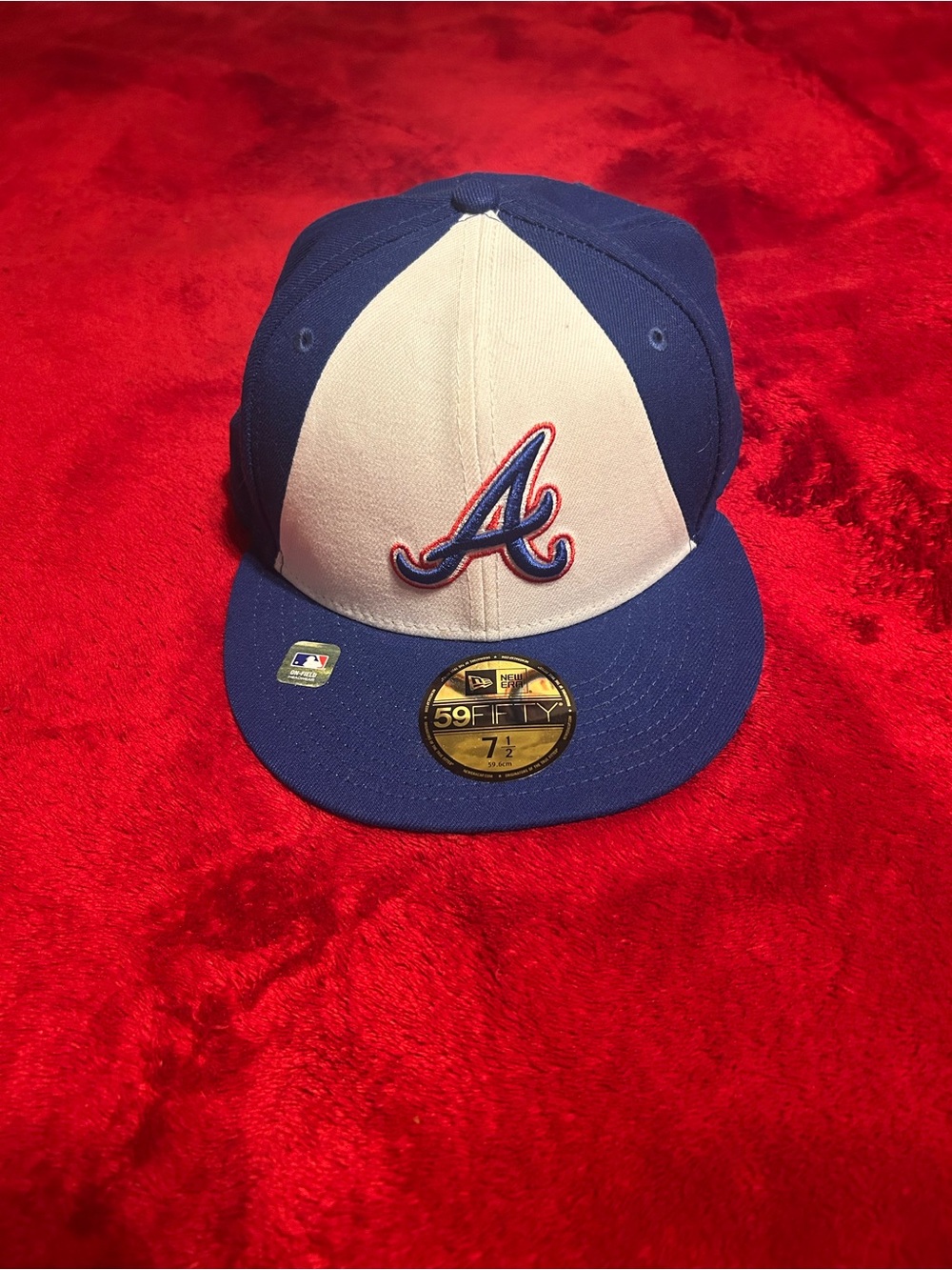 New Era Atlanta Braves Fitted Cap - Blue & White